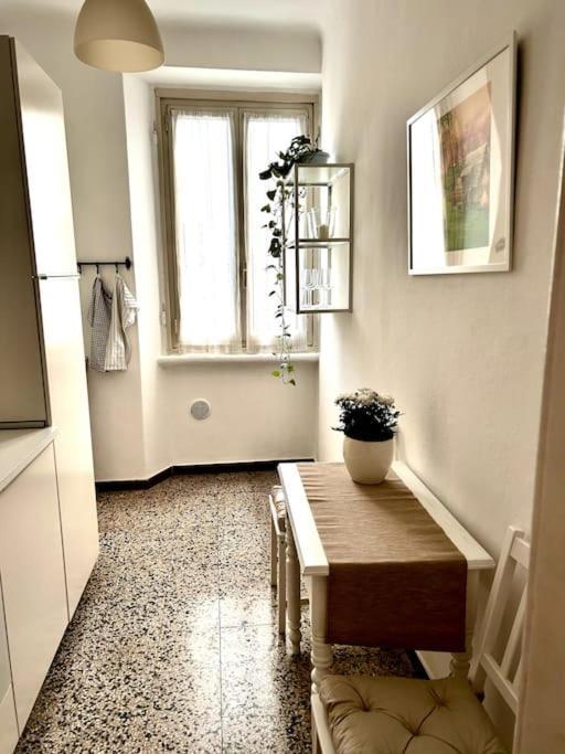 Elegante Appartamento In Centro Mailand Exterior foto